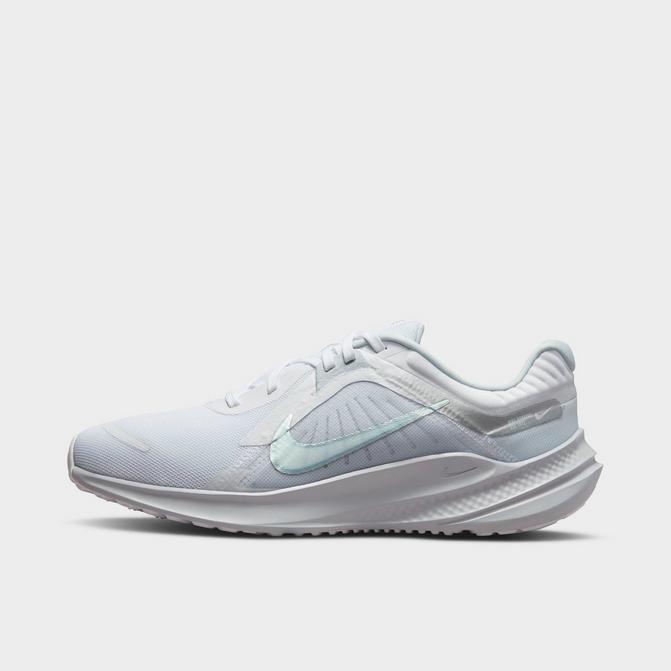 Women's Nike Quest 5 Road Running Shoes| Finish Line