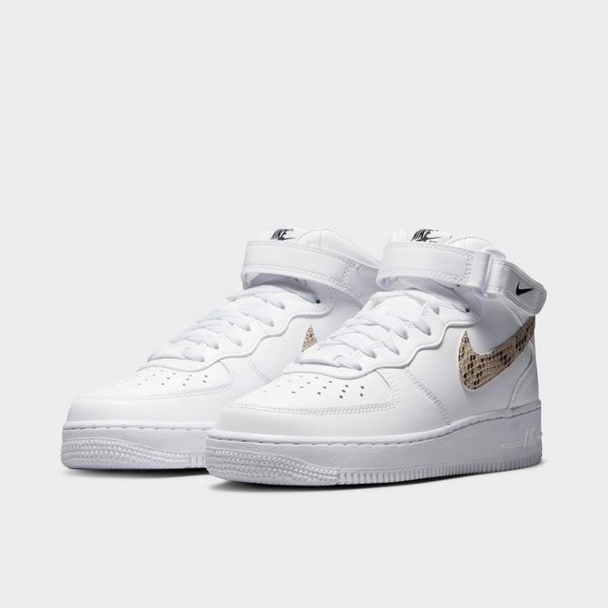 Air Force 1 Mid Top Shoes.