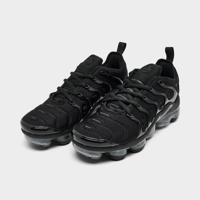 Vapormax plus 2025 noir et or