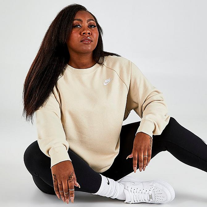 Front view of Women's Nike Sportswear Essential Fleece Crewneck Sweatshirt (Plus Size) in Rattan/White Click to zoom