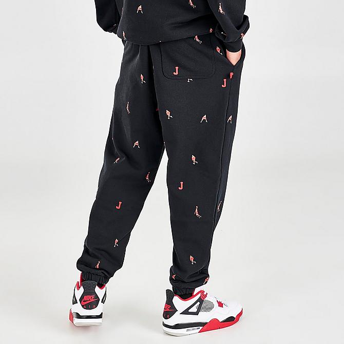 Back Right view of Men's Jordan Essentials Printed Fleece Jogger Pants in Black Click to zoom