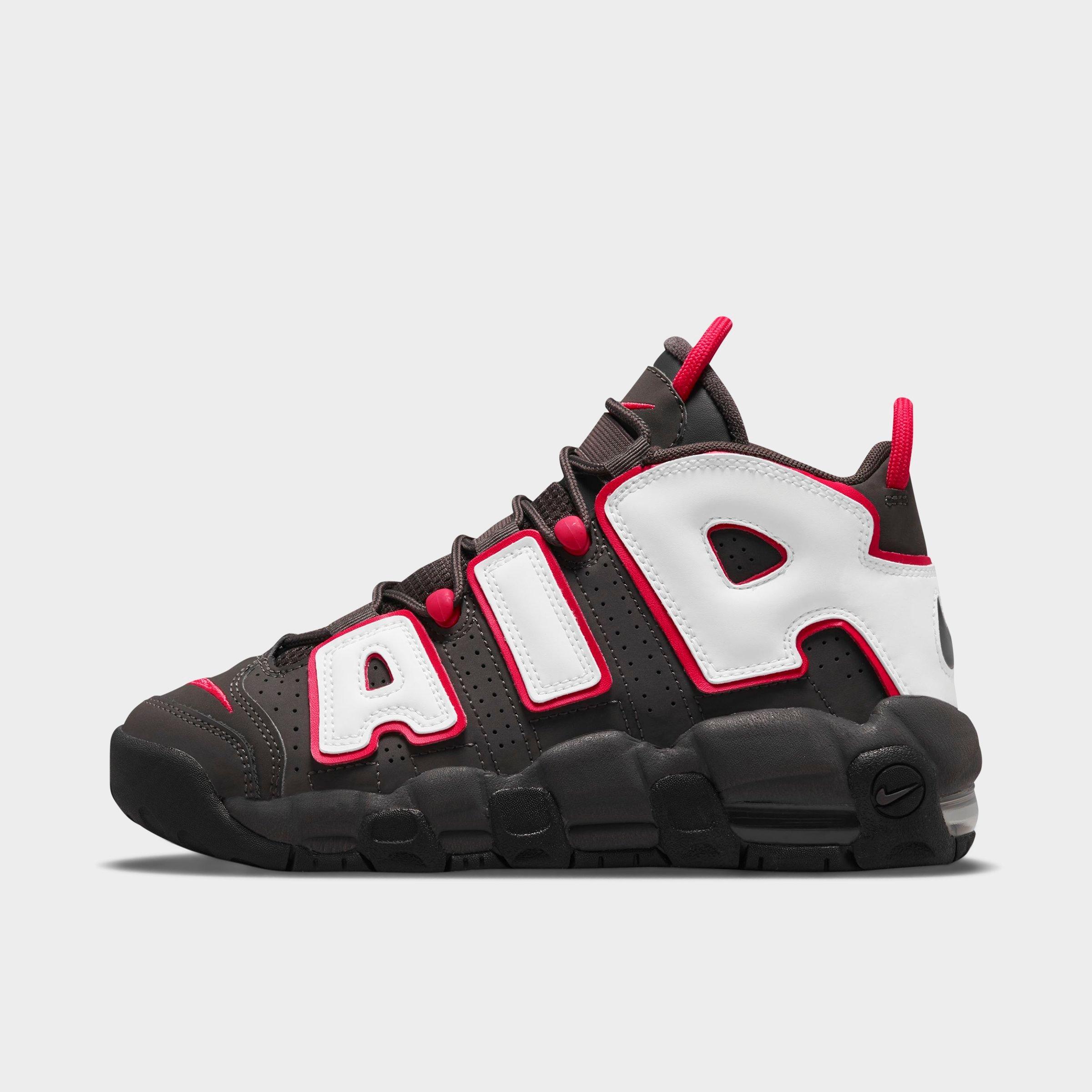 uptempo finish line