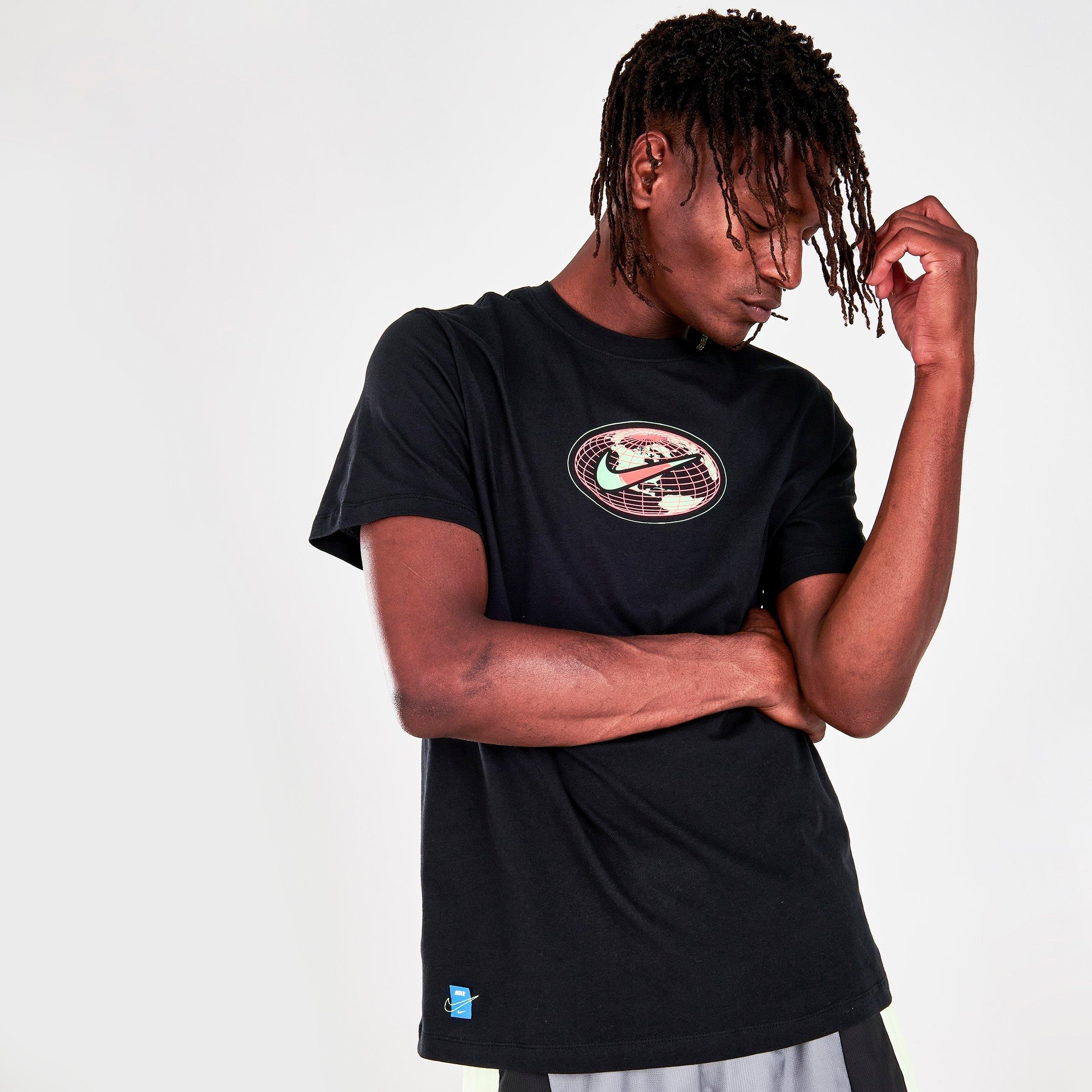 Nike Sportswear Worldwide Globe Graphic 