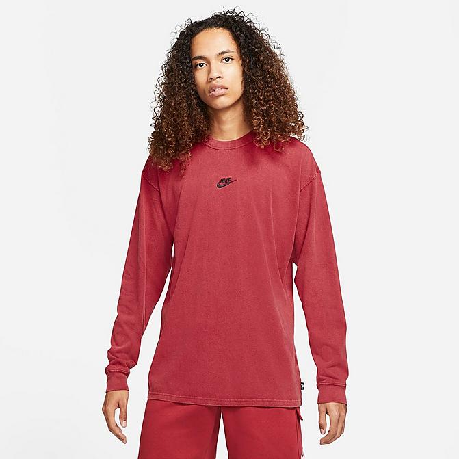 Front view of Men's Nike Sportswear Air Max 90 Long-Sleeve T-Shirt in Pomegranate/Black Click to zoom