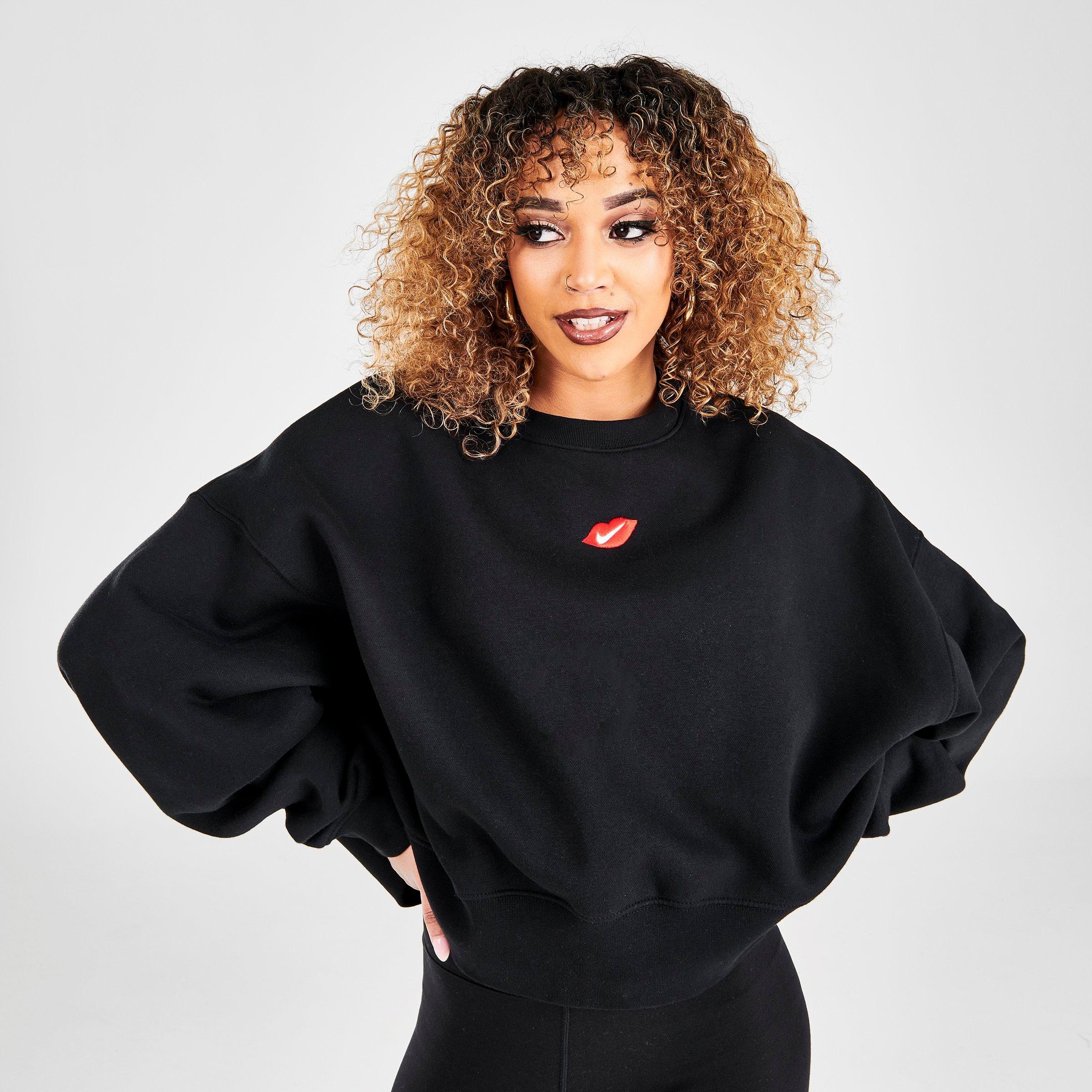 black crew neck sweatshirt nike