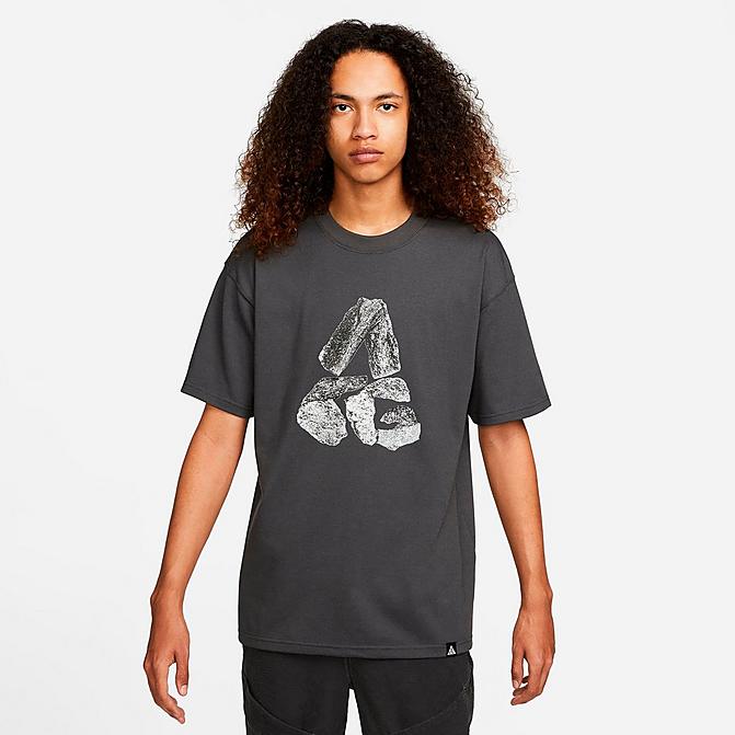 Front view of Men's Nike ACG Monolithic Graphic Print Short-Sleeve T-Shirt in Anthracite Click to zoom
