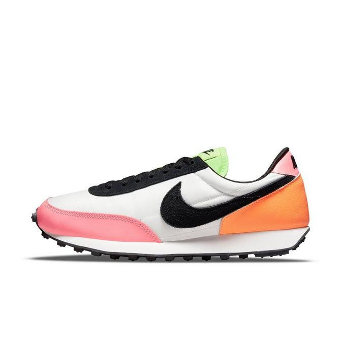 Women’s Nike Daybreak Casual Shoes – Finish Line