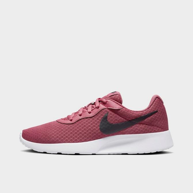 Nike tanjun store finish line