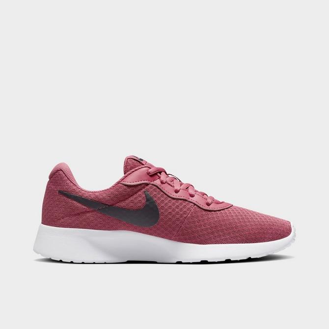 Finish line hotsell nike tanjun