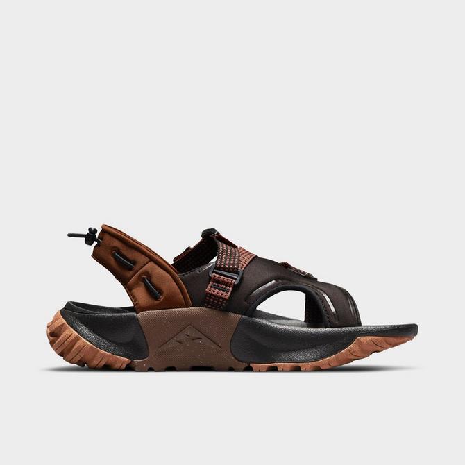 womens nike hiking sandals