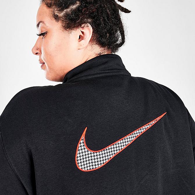 On Model 5 view of Women's Nike Sportswear Icon Clash Quarter-Zip Top (Plus Size) in Black/Chile Red Click to zoom