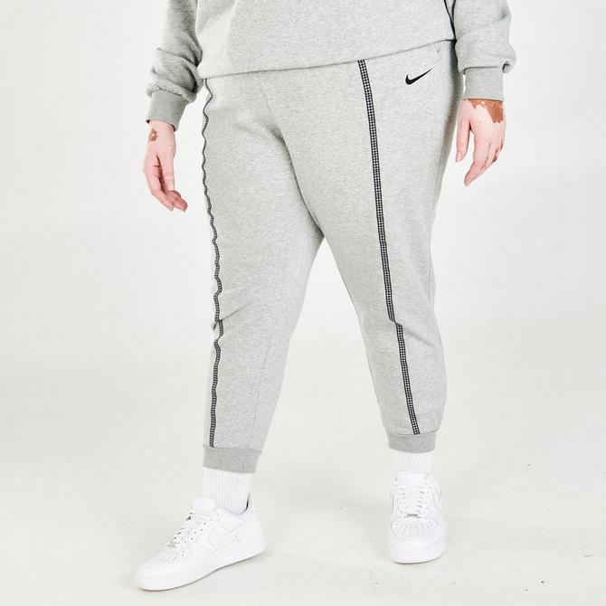 nike sportswear icon clash joggers