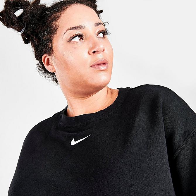 On Model 5 view of Women's Nike Sportswear Collection Essentials Fleece Crewneck Sweatshirt (Plus Size) in Black/White Click to zoom