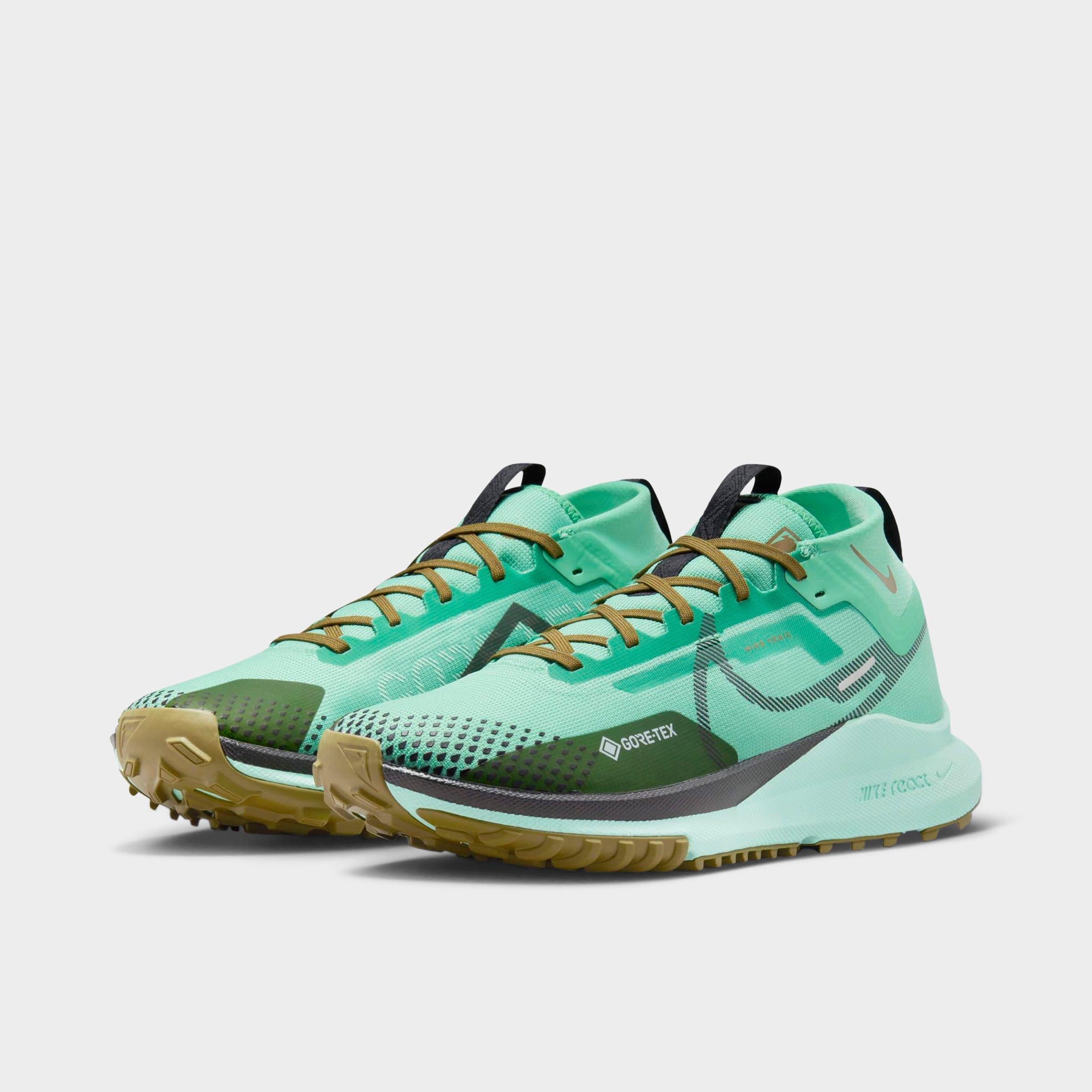 nike pegasus gore tex trail 4