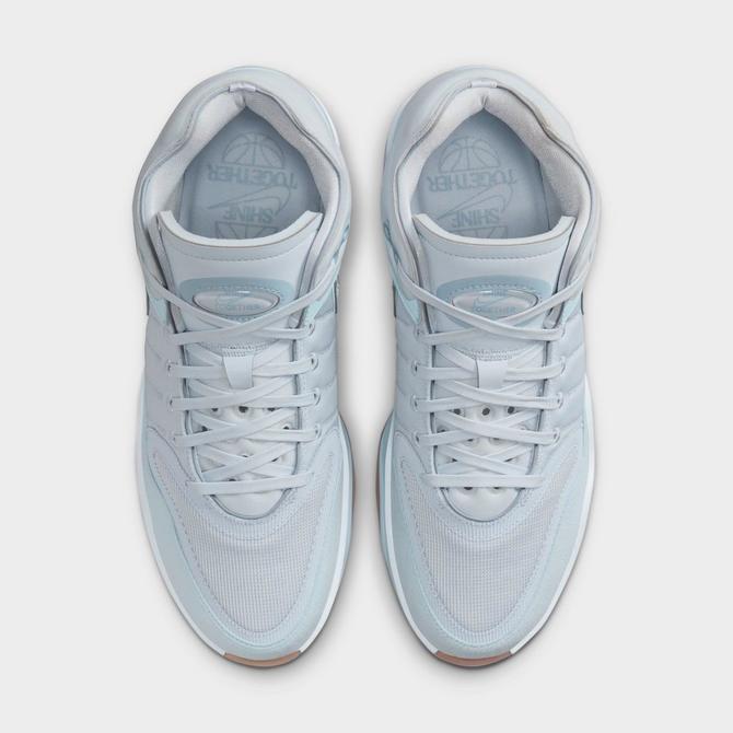 Light blue nike basketball shoes hotsell