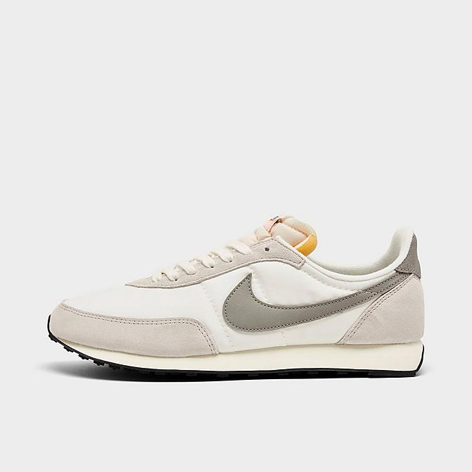 Right view of Men's Nike Waffle Trainer 2 SE Casual Shoes in Sail/Medium Grey/Alpha Orange Click to zoom