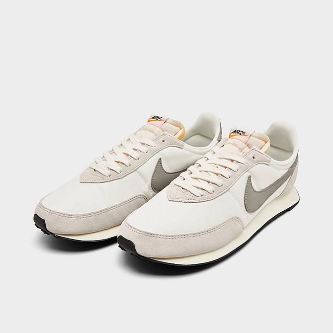 Three Quarter view of Men's Nike Waffle Trainer 2 SE Casual Shoes in Sail/Medium Grey/Alpha Orange Click to zoom