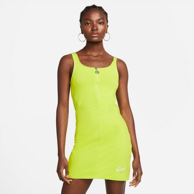 Lime green nike outfit womens hotsell