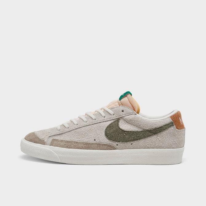 Nike blazer hotsell low suede sneaker