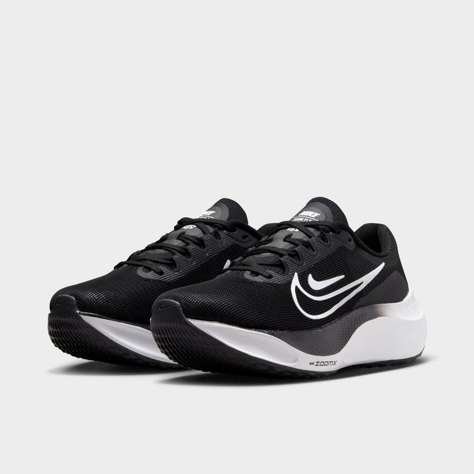 Zoom fly outlet triple black