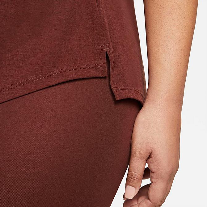 On Model 5 view of Women's Nike Dri-FIT One Luxe Standard-Fit Tank (Plus Size) in Bronze Eclipse/Reflective Silver Click to zoom