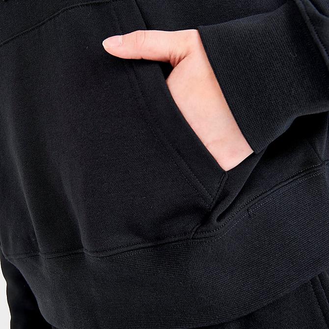 On Model 6 view of Women's Jordan Essentials Fleece Hoodie in Black Click to zoom