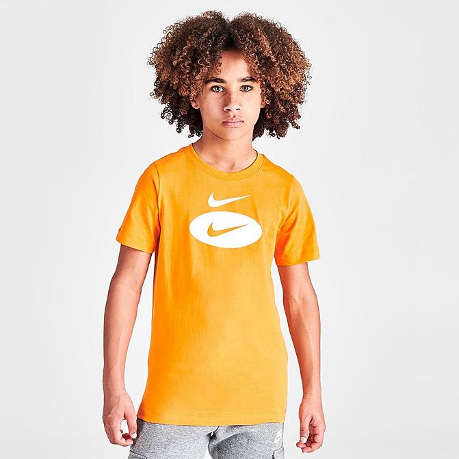 Front view of Boys' Nike Sportswear Swoosh Pack T-Shirt in Kumquat Click to zoom