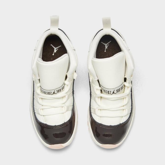 Jordan 11 low finish line on sale