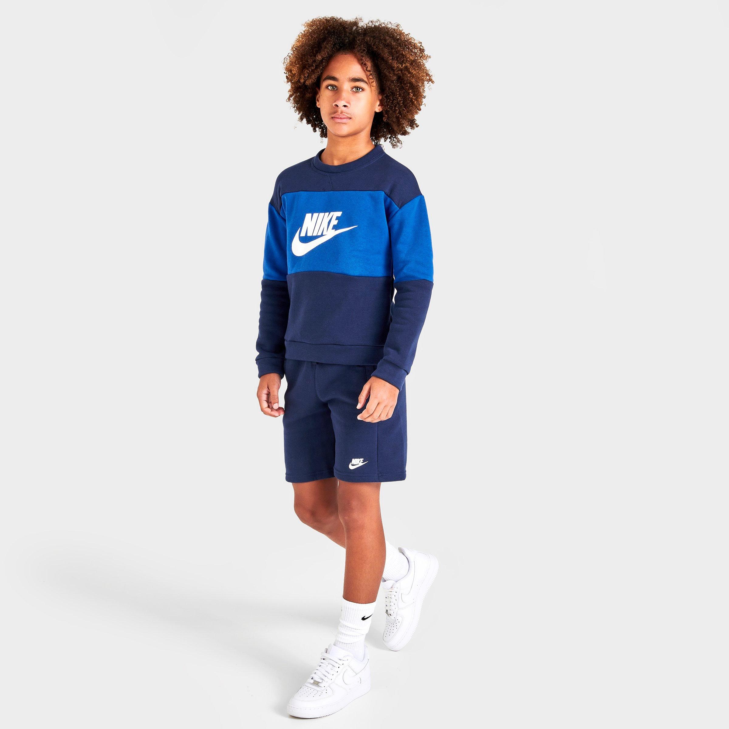 nike jumper and shorts