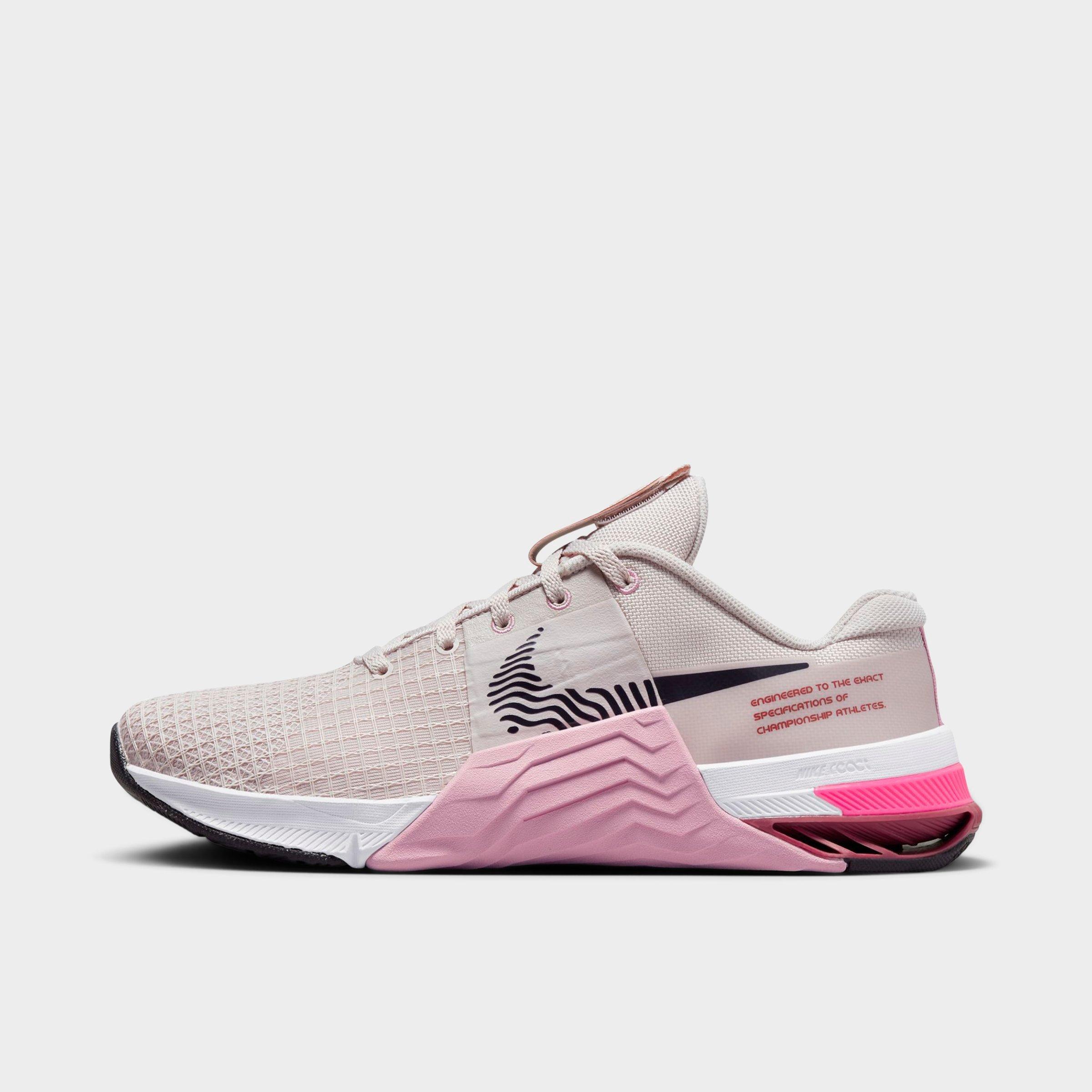 Nike metcon finish line best sale