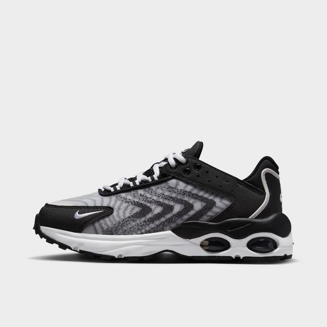 Finish line kids hot sale air max