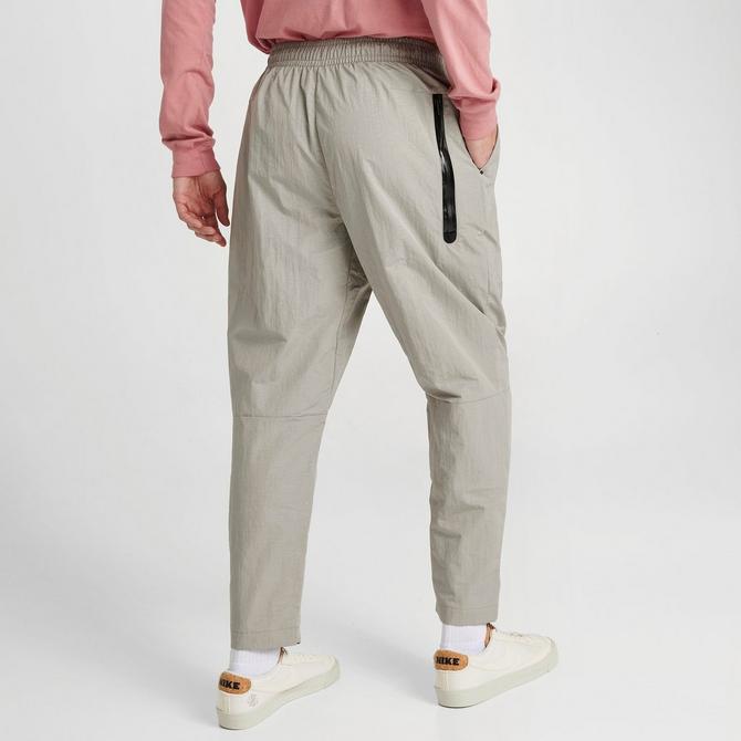 Nike Woven Commuter Pants