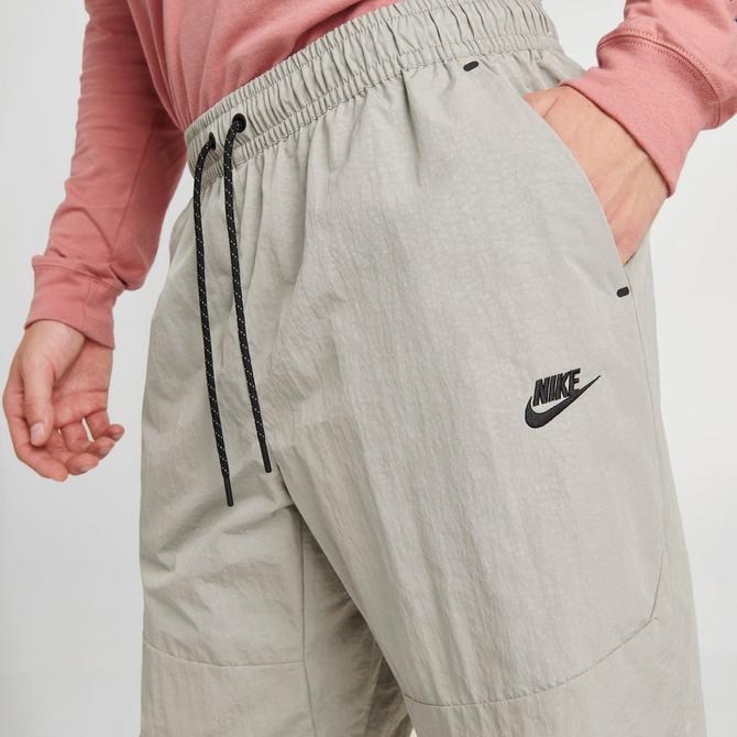 Nike Sportswear Tech Essentials Men's lined Commuter Pants