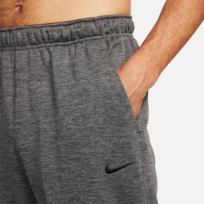 Nike therma sweatpants hot sale