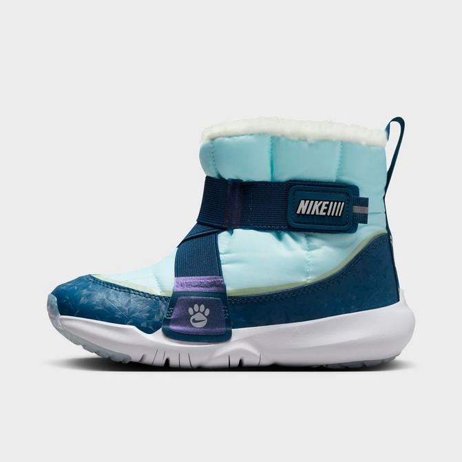 Little boys best sale nike boots