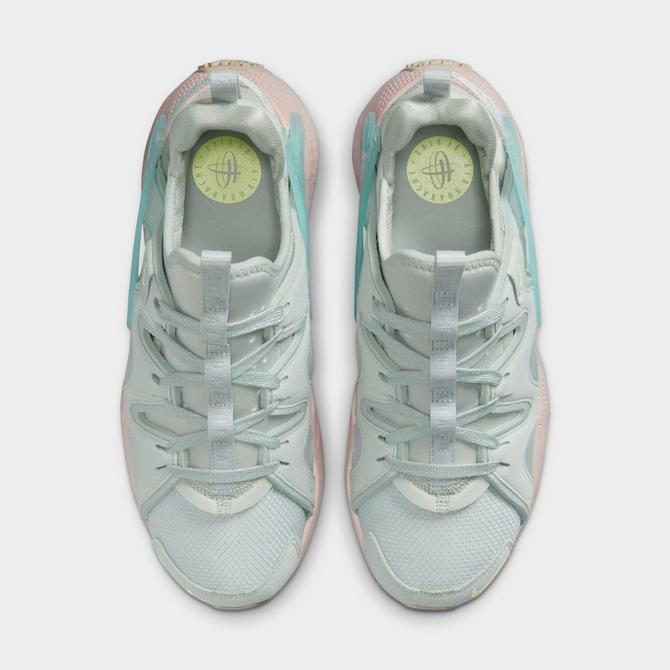 Nike Women's Air Huarache Craft Sneaker