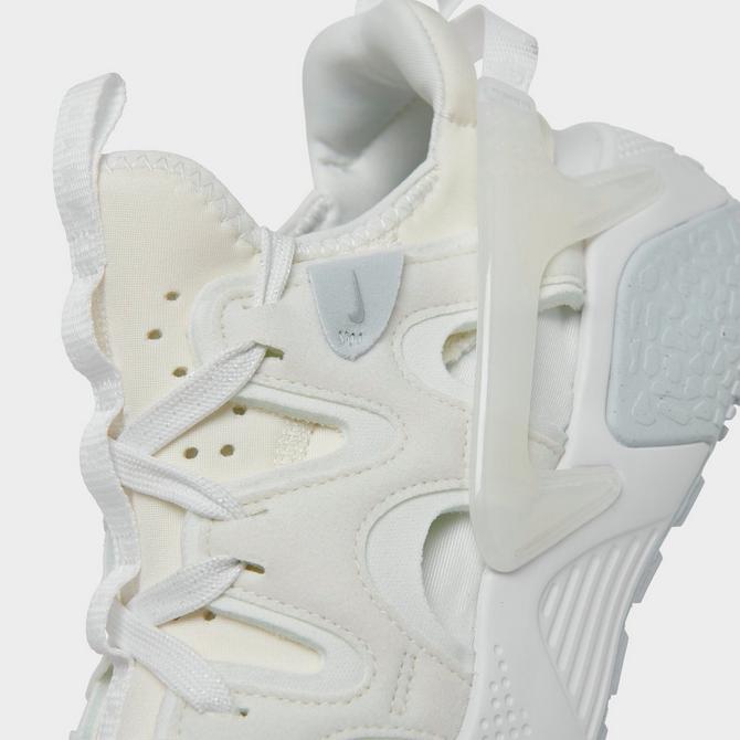 White huaraches outlet finish line