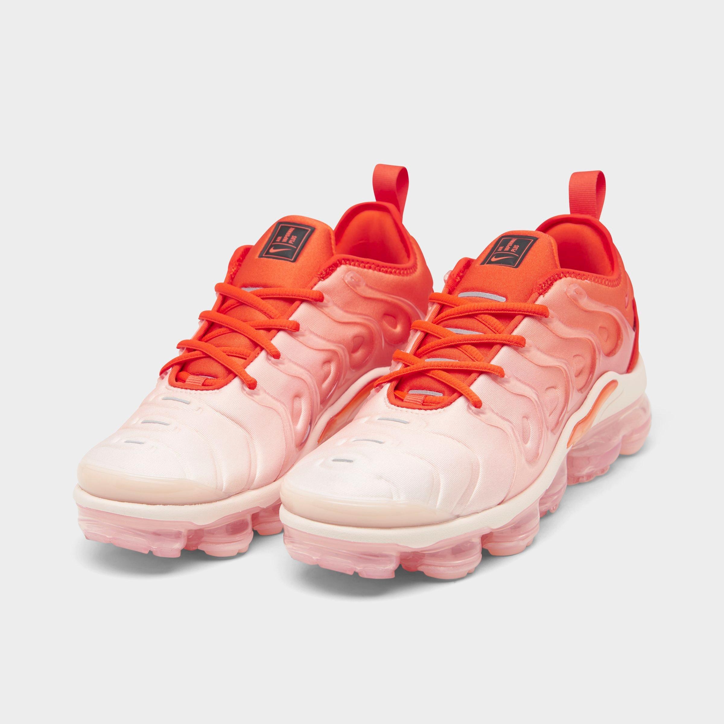 nike vapormax women's finish line