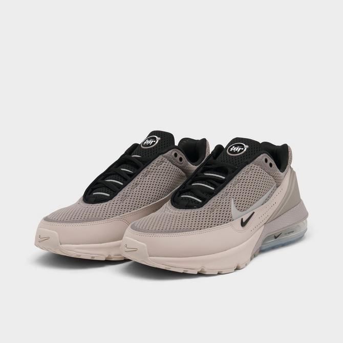 Women's air max axis casual sneakers from finish outlet line