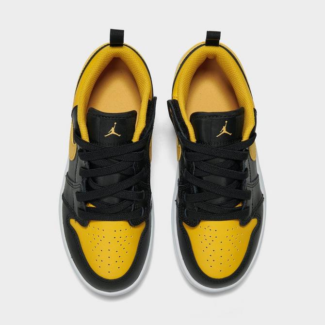 Black and yellow clearance jordan 1 kids