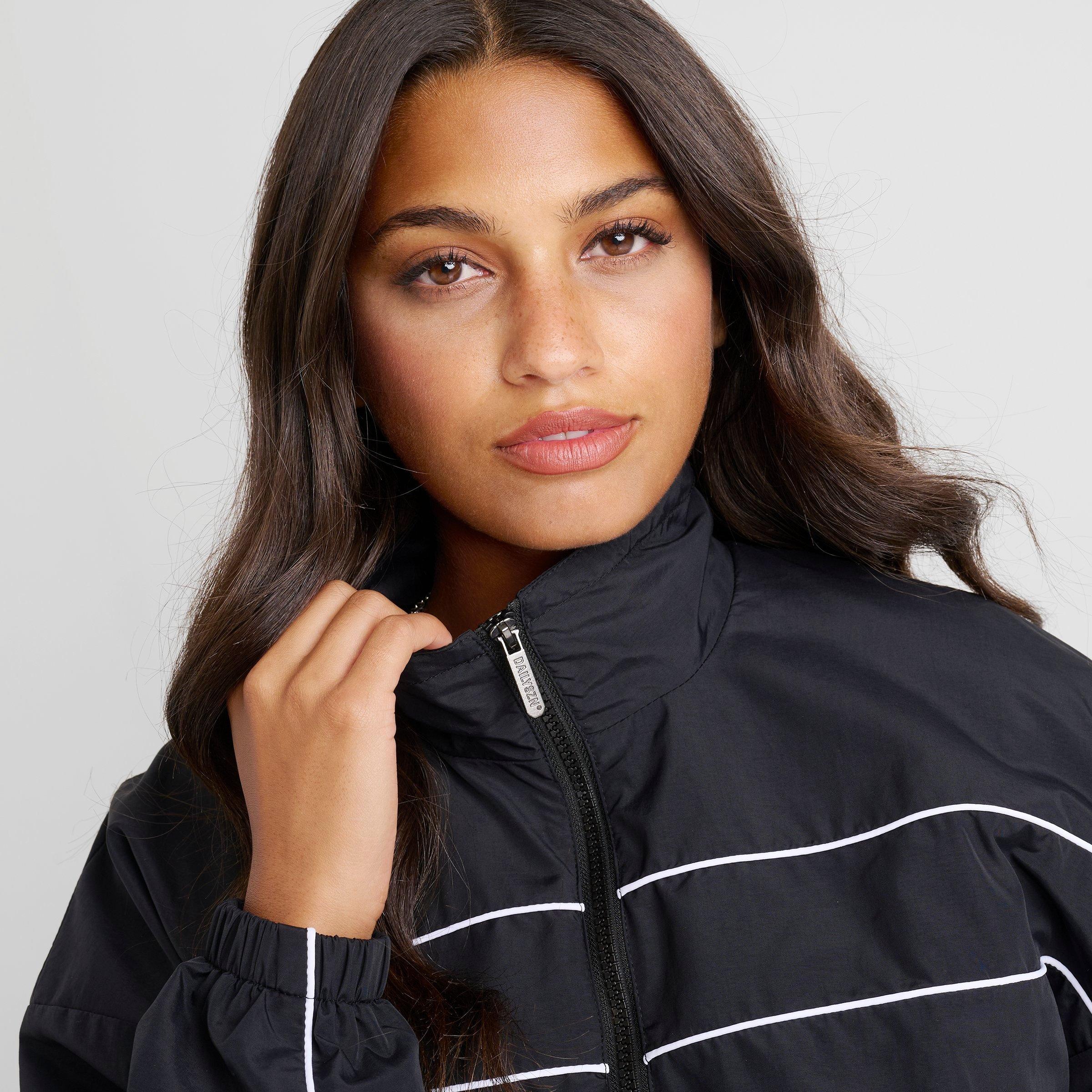 on Weather Jacket & Pants セット Women's XS Women's Weather Jacket | Black & Blue | On United States