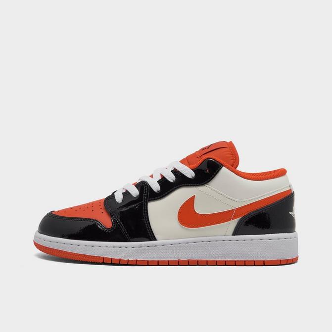 Air Jordan Retro 1 Low SE Casual Shoes