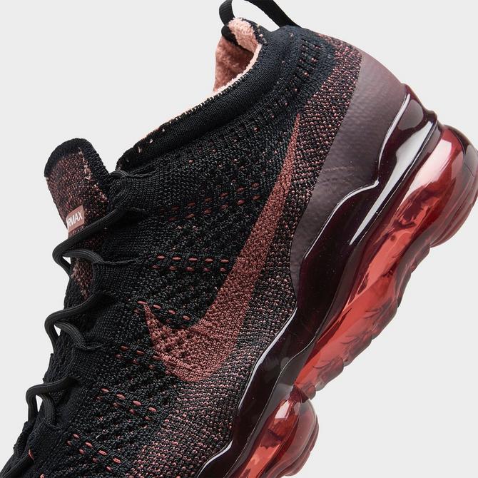 Vapormax mens hotsell black and red