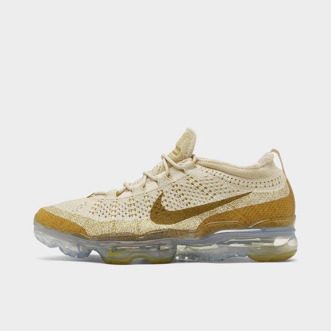 Vapormax at finish on sale line