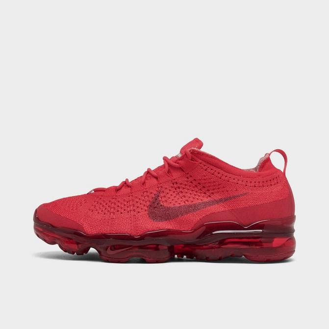 Nike vapormax at store finish line