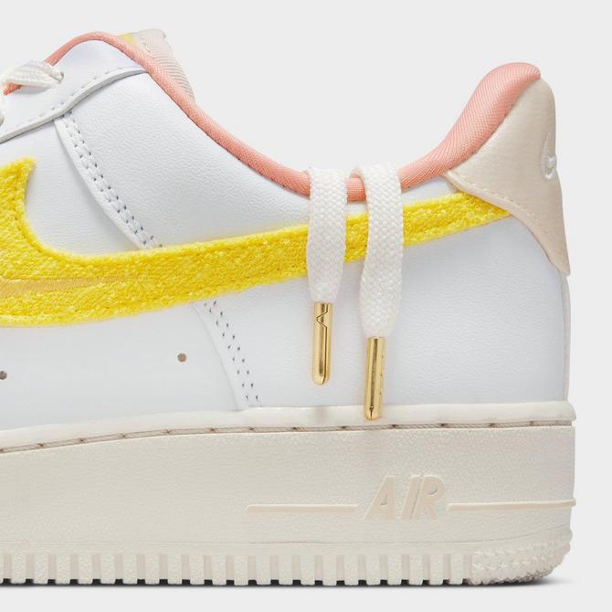 Meerdere Winkelcentrum Installatie Women's Nike Air Force 1 '07 LX Mini Mama Casual Shoes| Finish Line