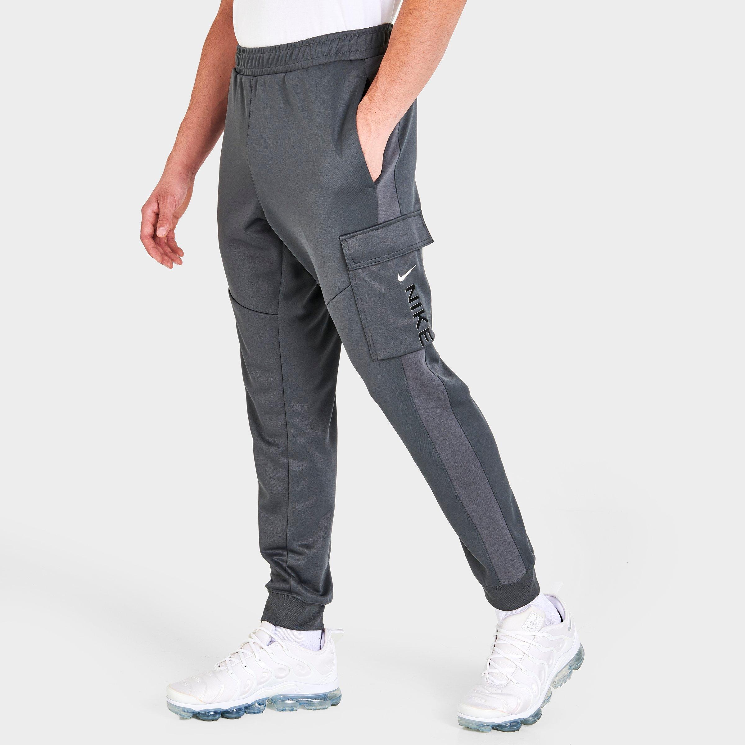 cargo jogger nike