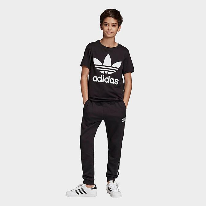 Front Three Quarter view of Kids' adidas Originals Trefoil T-Shirt in Black/White Click to zoom
