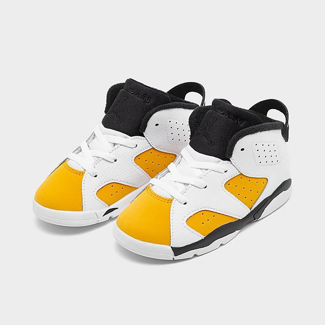 Three Quarter view of Kids' Toddler Air Jordan Retro 6 Basketball Shoes in White/Yellow Ochre/Black Click to zoom