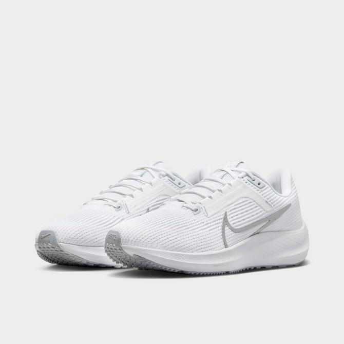 Nike pegasus clearance finish line